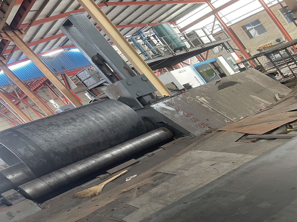 四辊数控卷管机